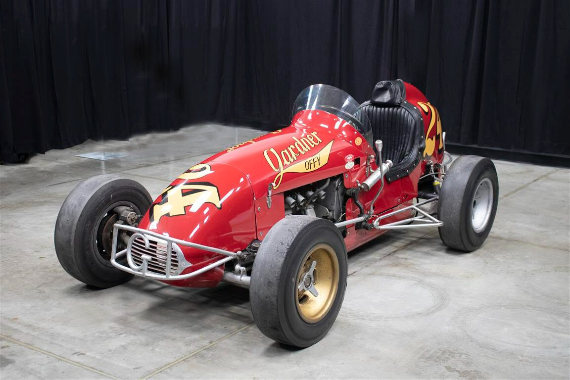 1947 KURTIS KRAFT OFFENHAUSER MIDGET RACE CAR | OFFERED WITHOUT RESERVE