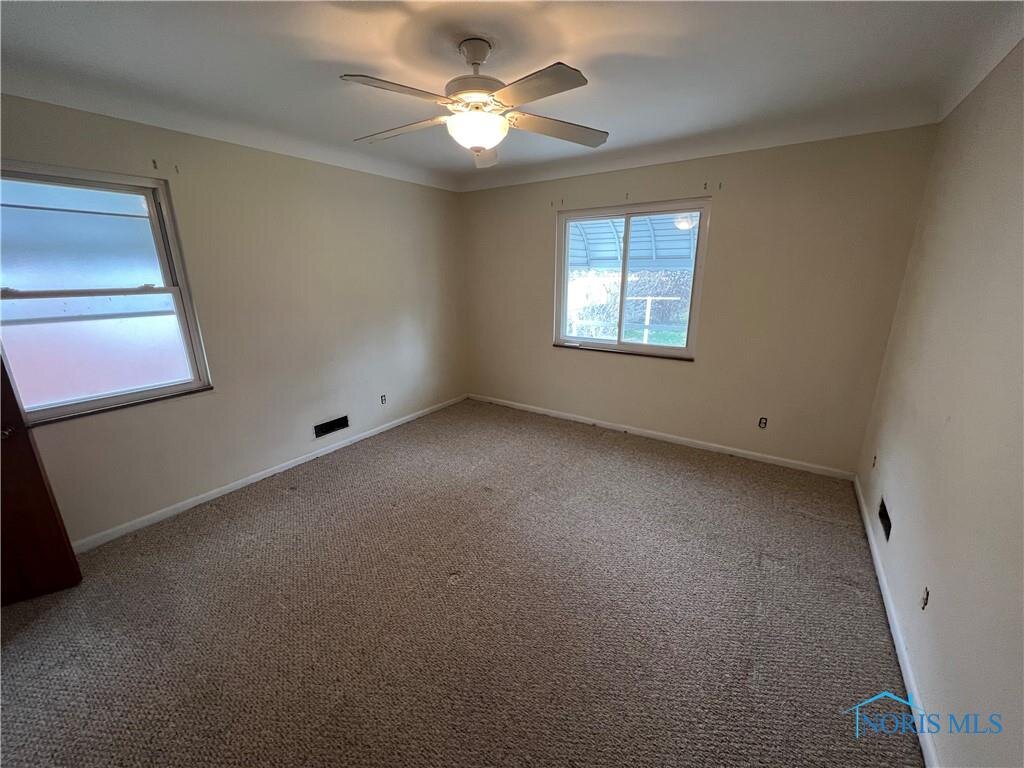 Image for MINIMUM BID AUCTION $49,000! 2738 Oxbridge