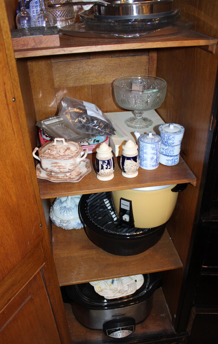 Image for LIVING ESTATE AUCTION