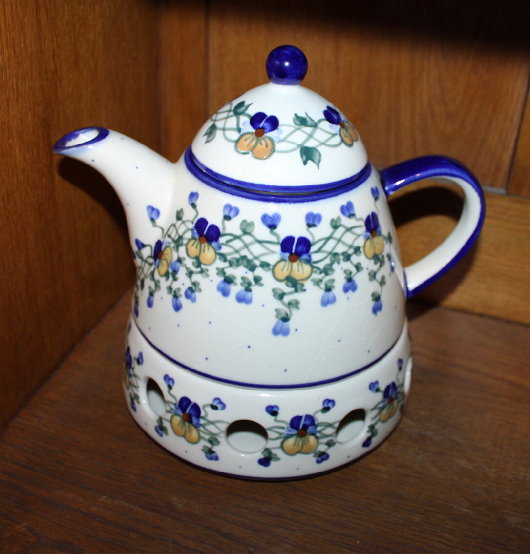 Image for LIVING ESTATE AUCTION