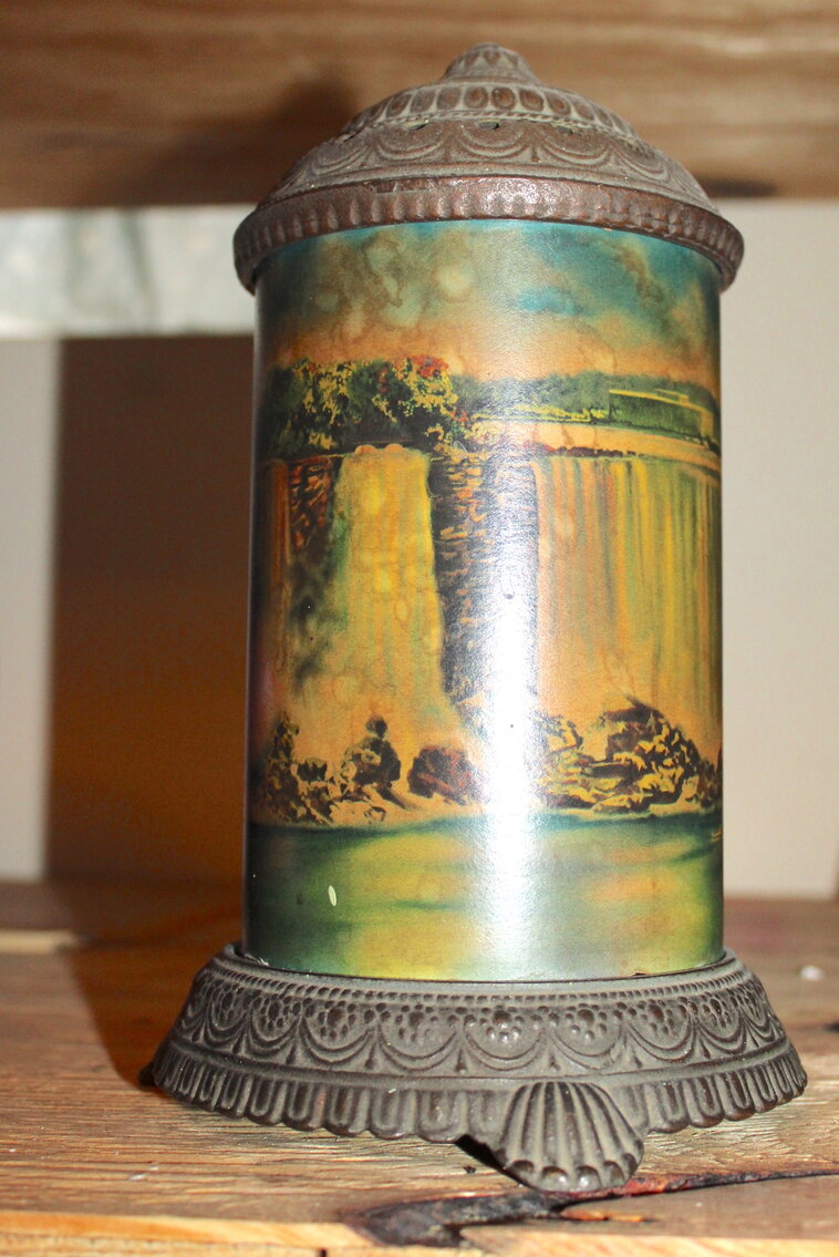 Image for LIVING ESTATE AUCTION