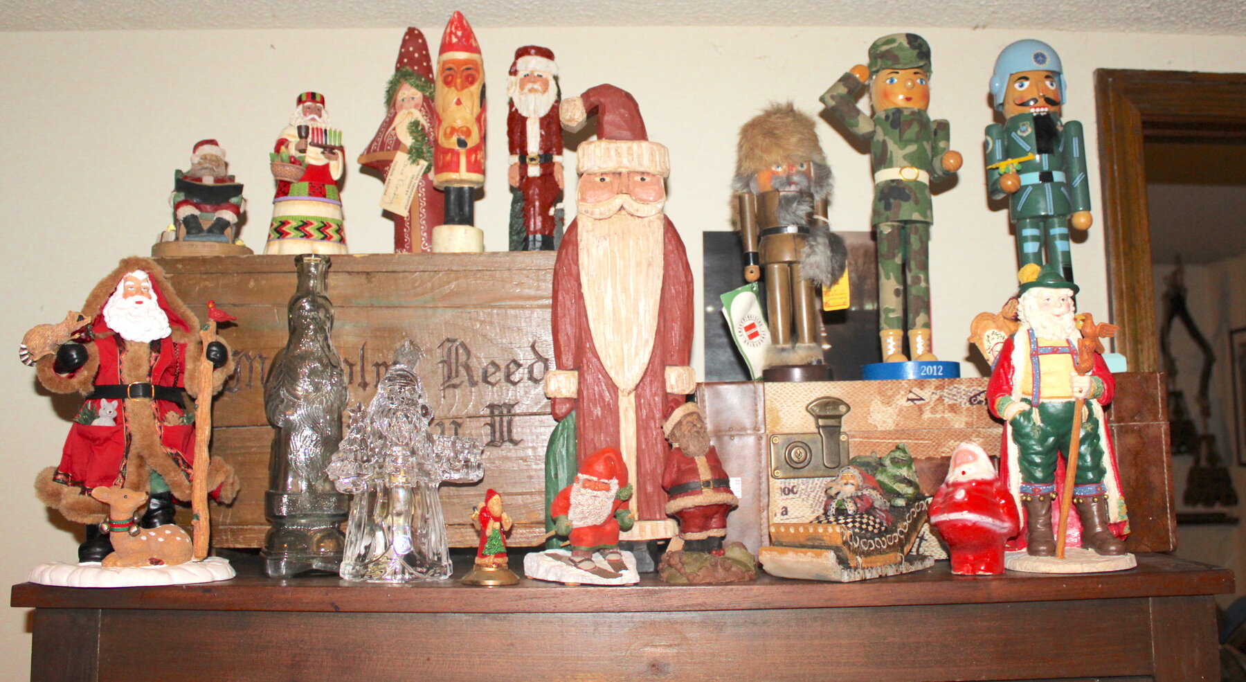 Image for LIVING ESTATE AUCTION