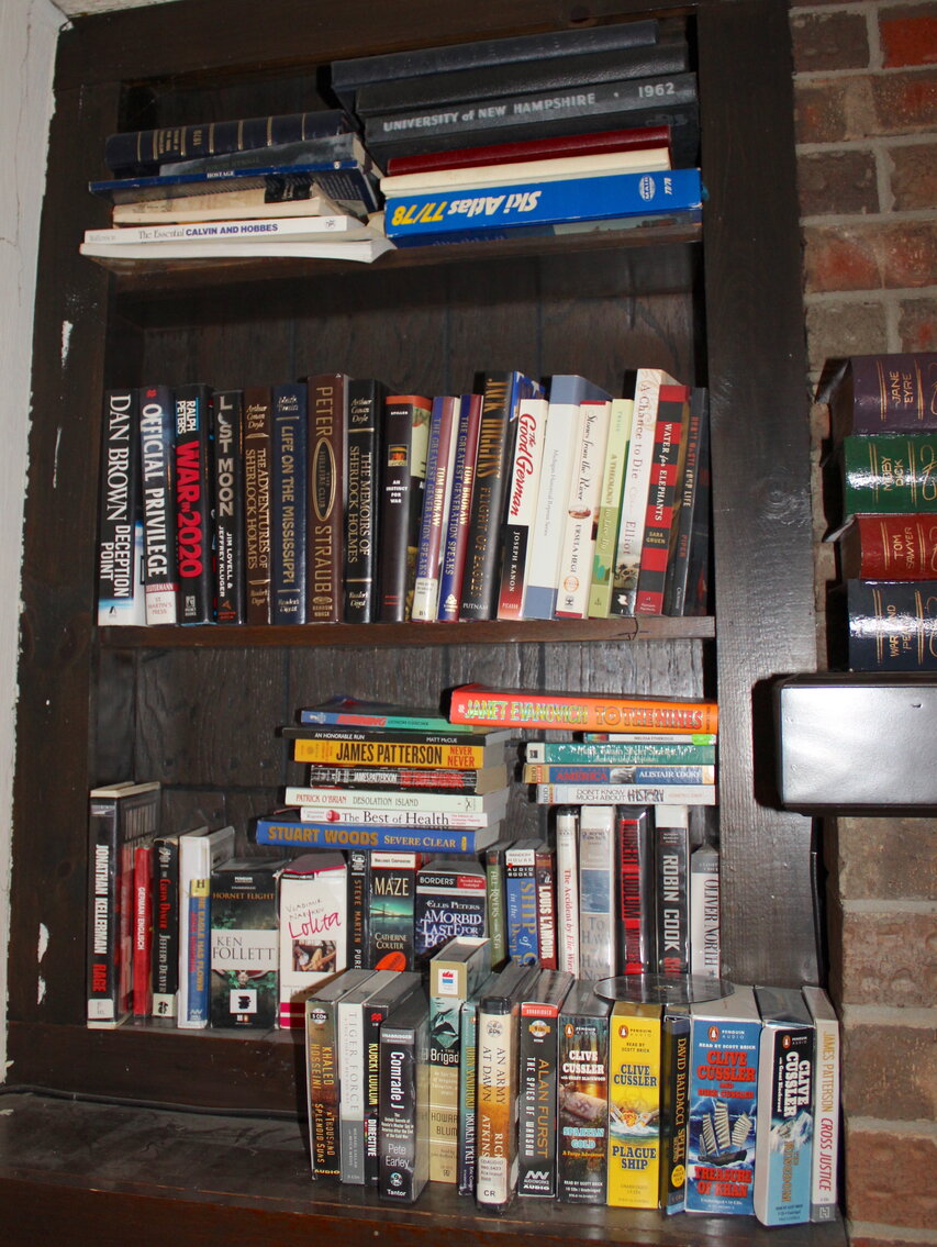 Image for LIVING ESTATE AUCTION