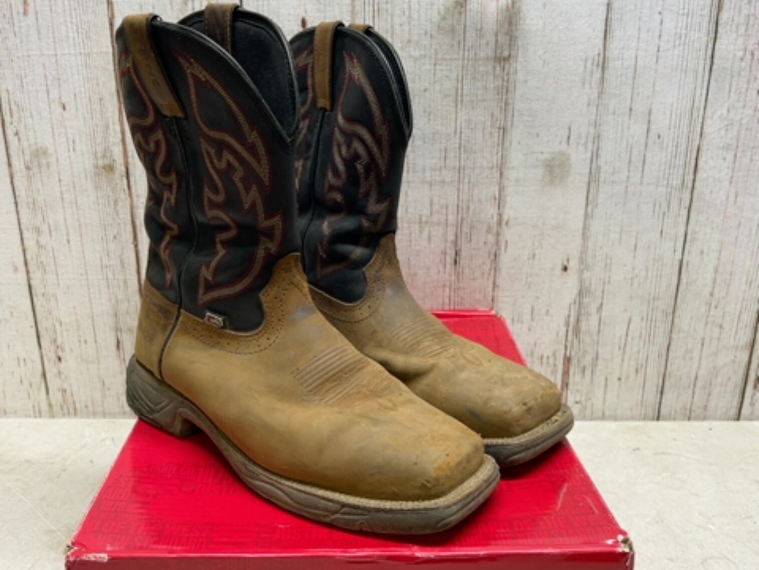 Image for JUNE 6 Sporting, Cleaning, and Footwear Auction