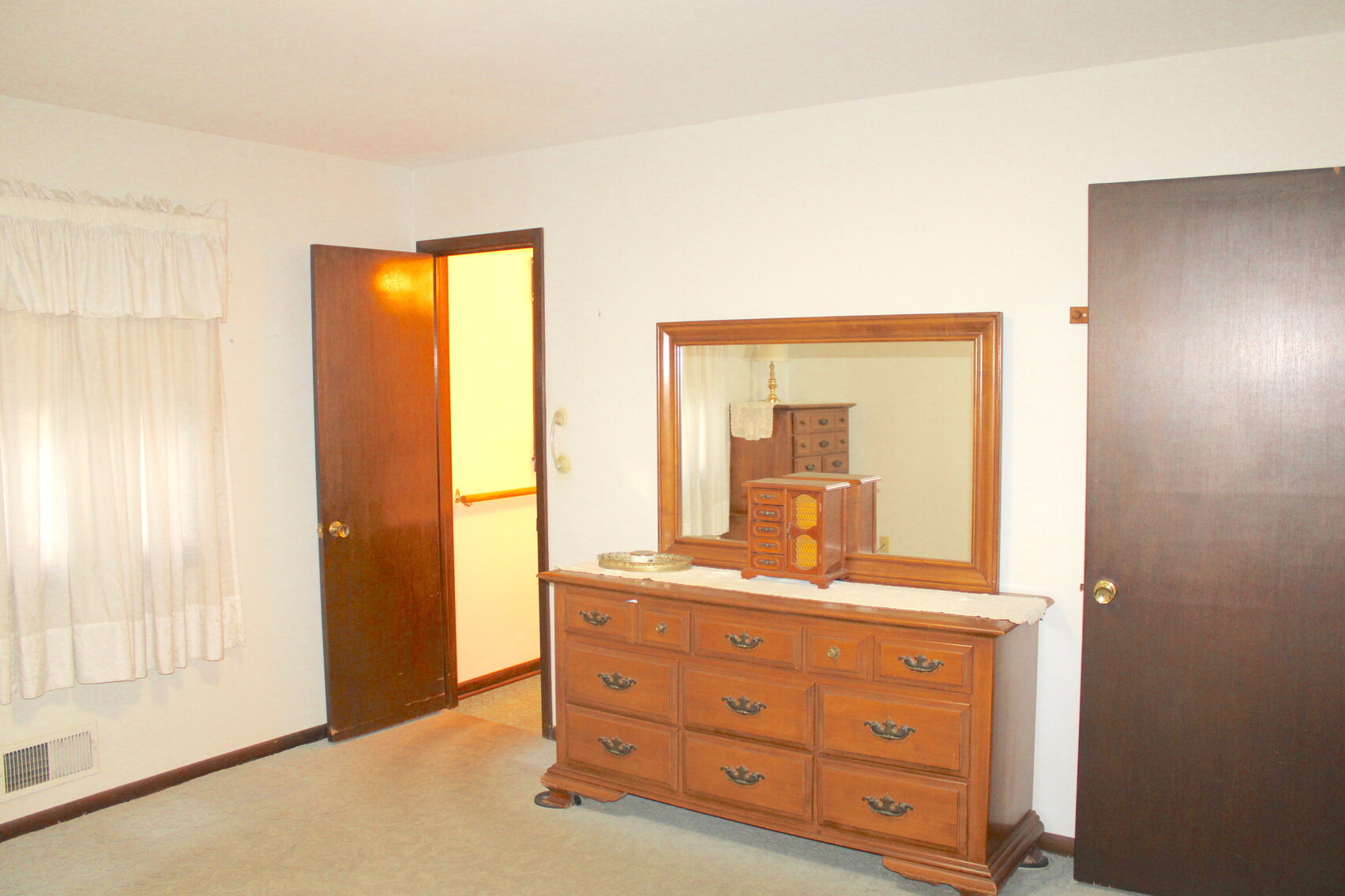 Image for REAL ESTATE & PERSONAL PROPERTY AUCTION