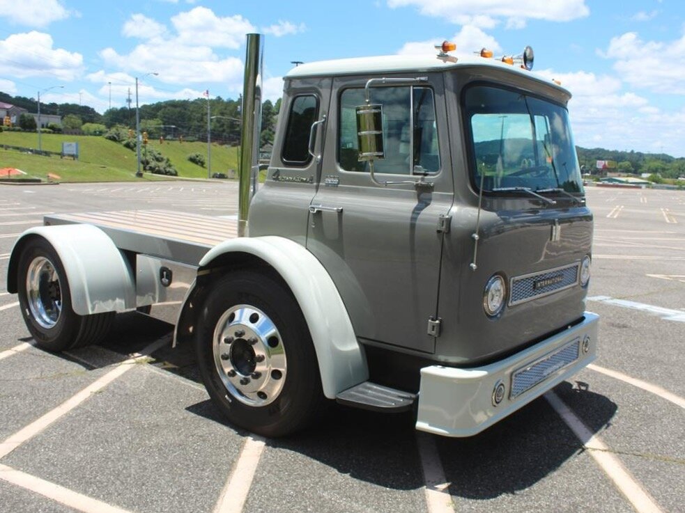 1968 INTERNATIONAL HARVESTER LOADSTAR CABOVER CO1800