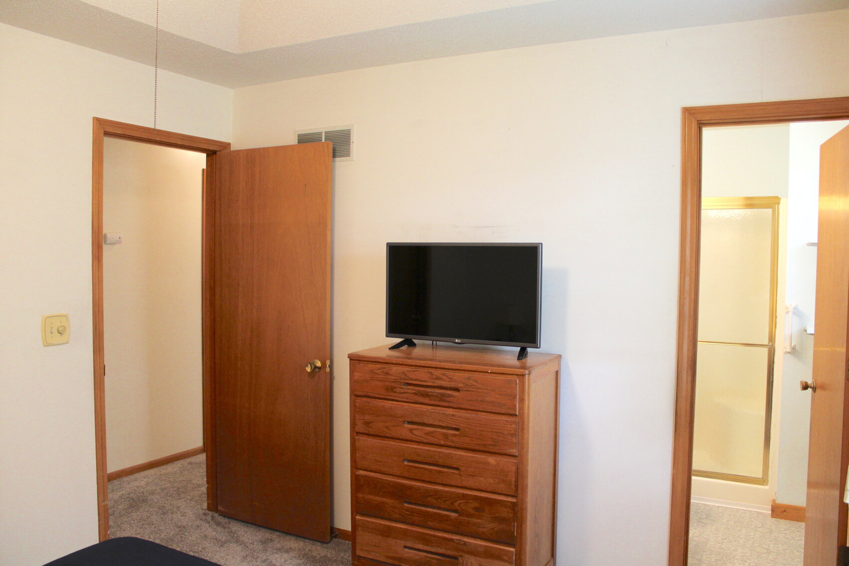 Image for CANCELLED! REAL ESTATE & PERSONAL PROPERTY AUCTION