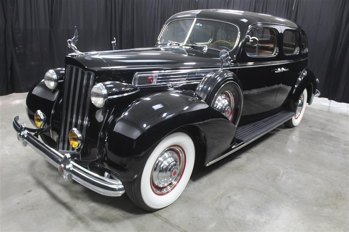 1939 PACKARD SUPER 8 | OFFERED WITHOUT RESERVE
