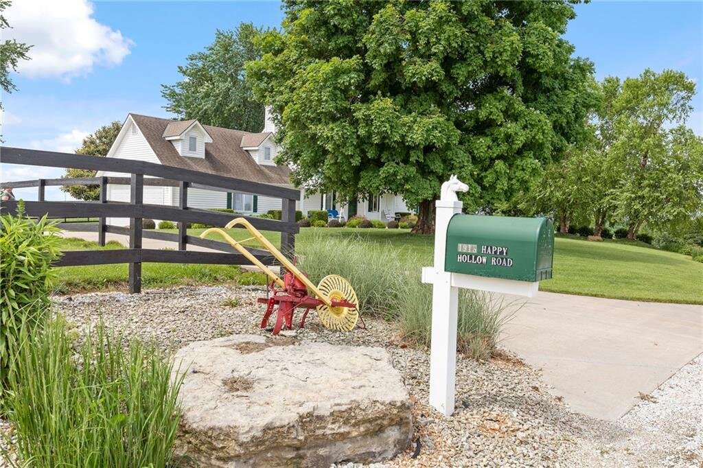 Image for 1918 Happy Hollow Rd - Napoleon, MO