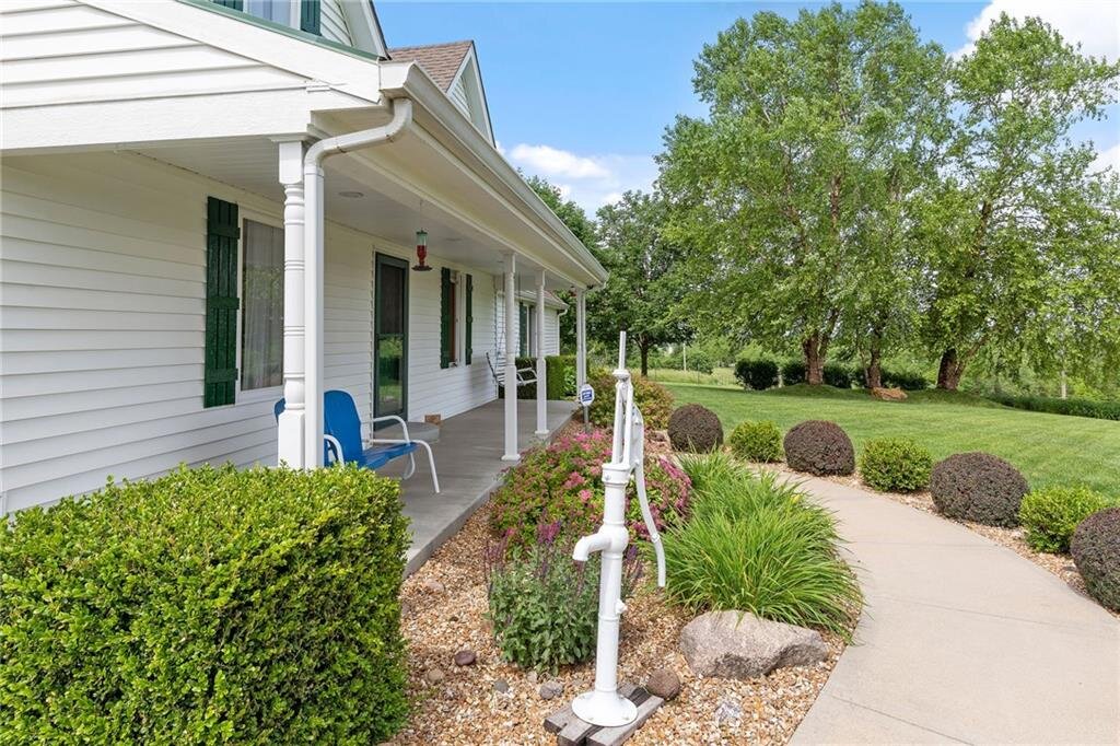 Image for 1918 Happy Hollow Rd - Napoleon, MO