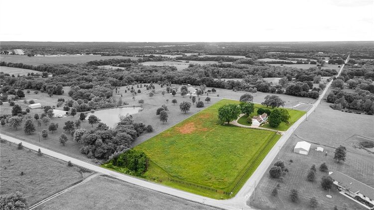Image for 1918 Happy Hollow Rd - Napoleon, MO