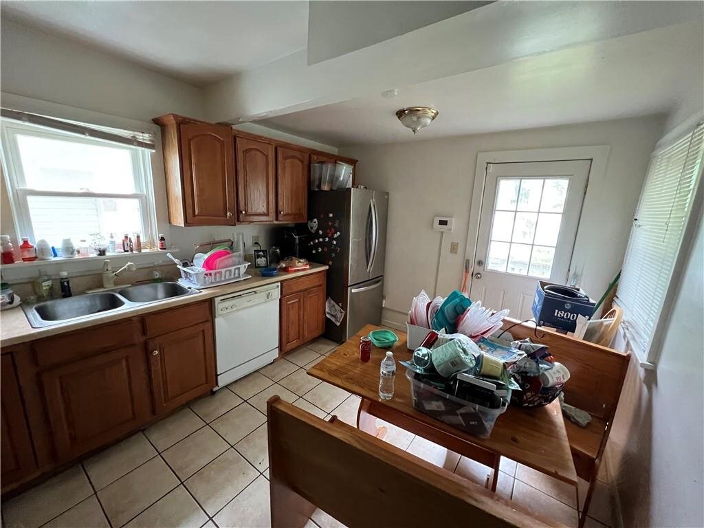 Image for MINIMUM BID AUCTION $45,000! 614 Brighton