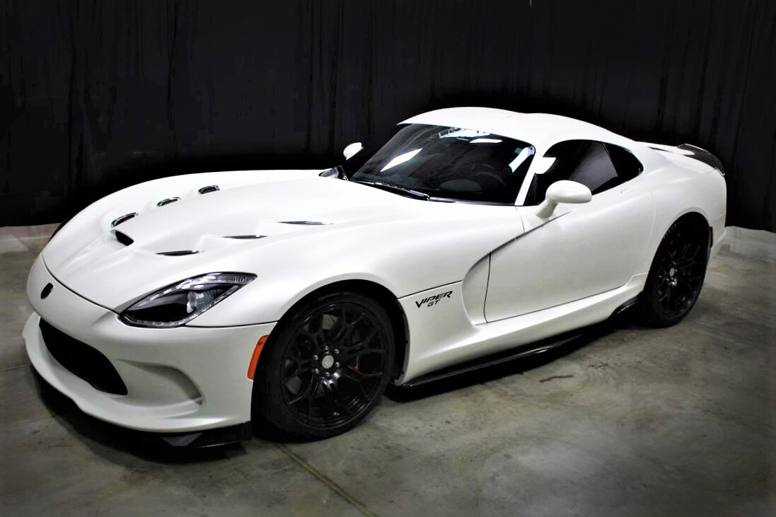 2017 DODGE VIPER GTC