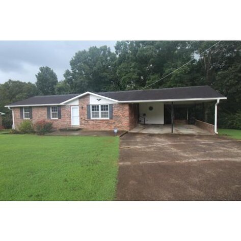 Image for 3 Bedroom House, 2 Bath located in Centerville