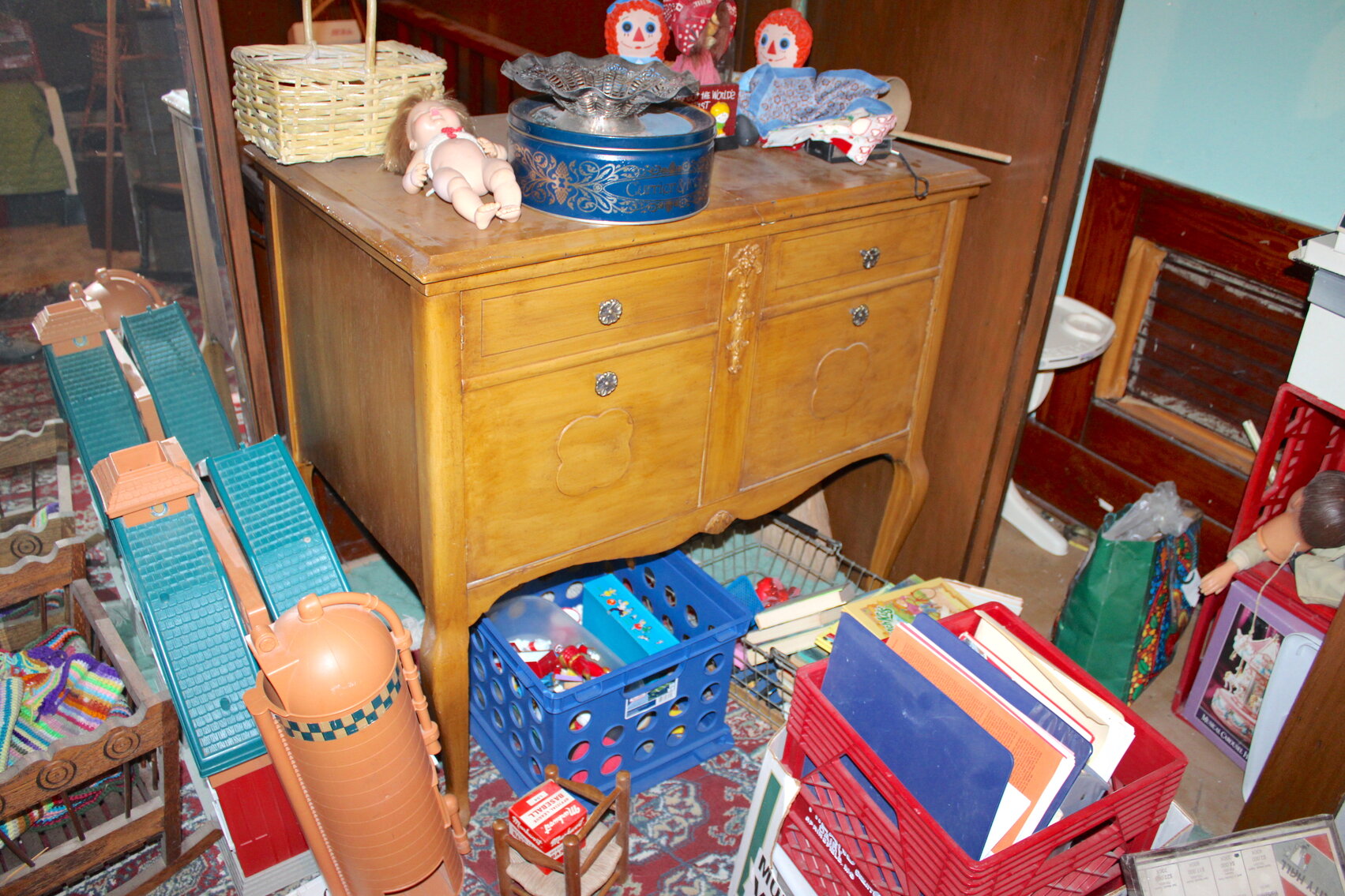 Image for ESTATE AUCTION