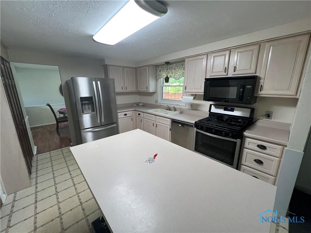 Image for MINIMUM BID AUCTION $209,000! 3856 Farmbrook Dr