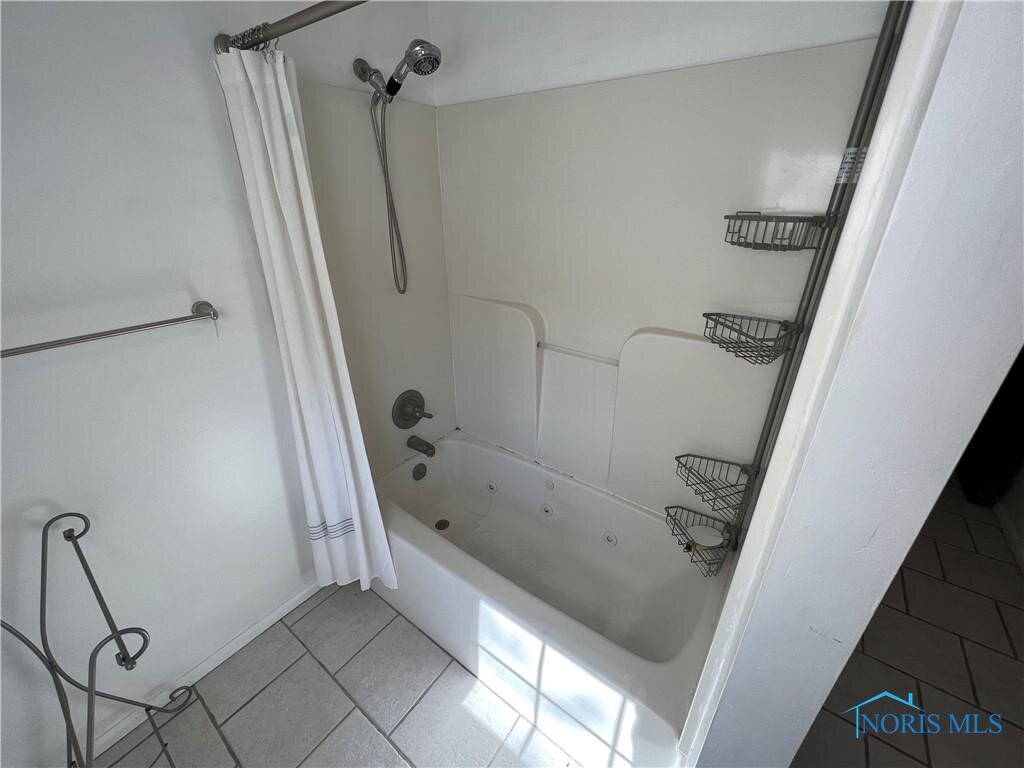 Image for MINIMUM BID AUCTION $209,000! 3856 Farmbrook Dr