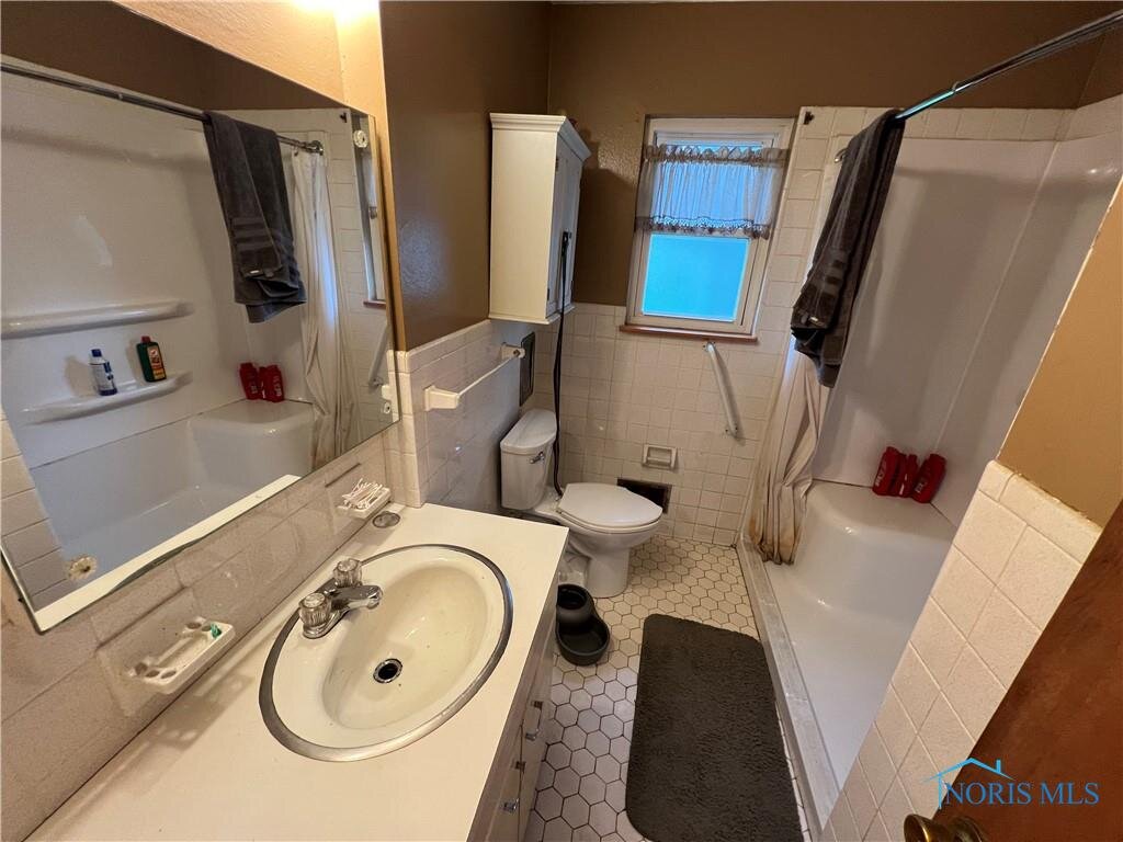 Image for MINIMUM BID AUCTION $99,000! 3240 Stafford Dr