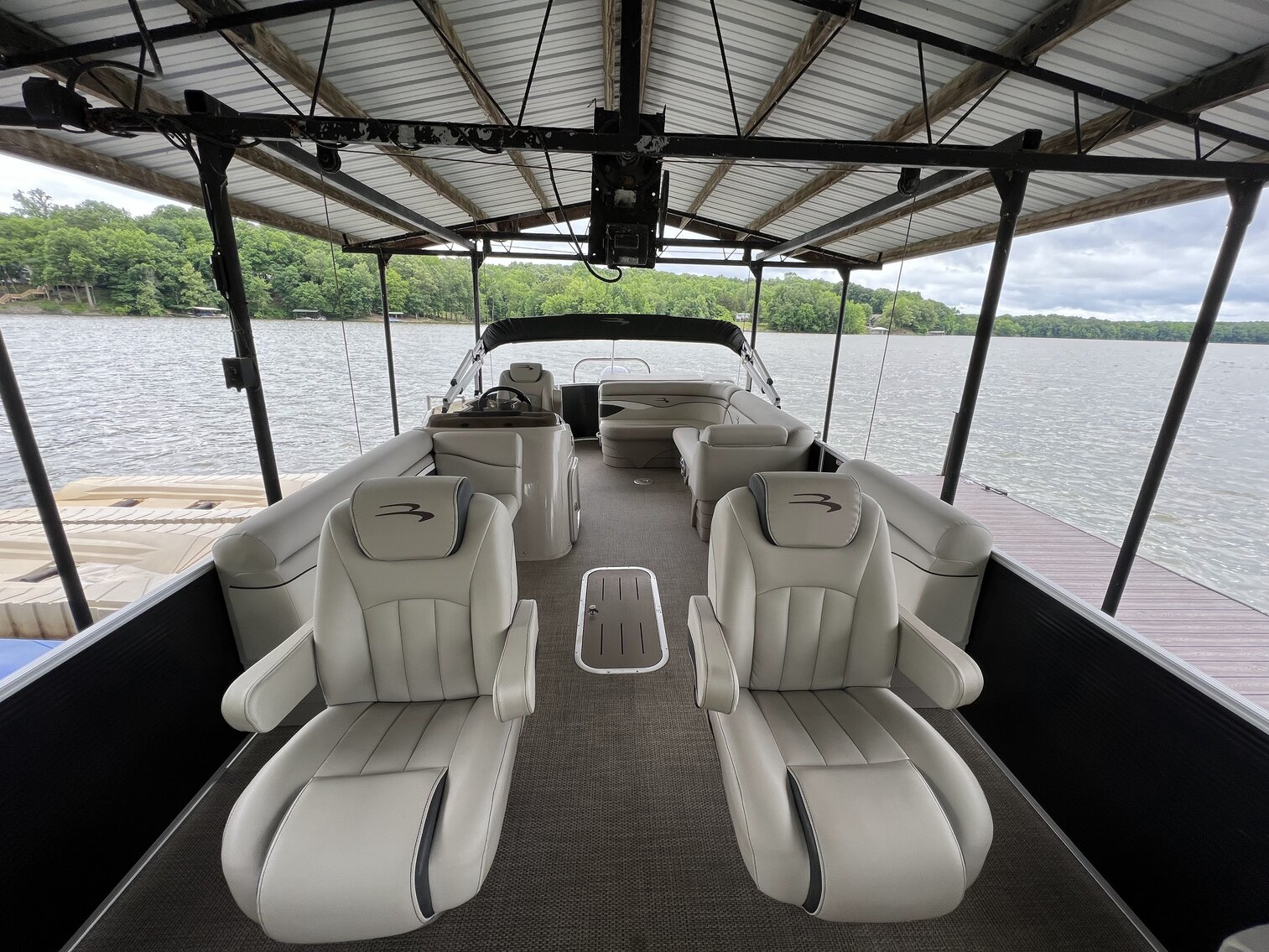 Image for Luxurious Lake Barkley Waterfront