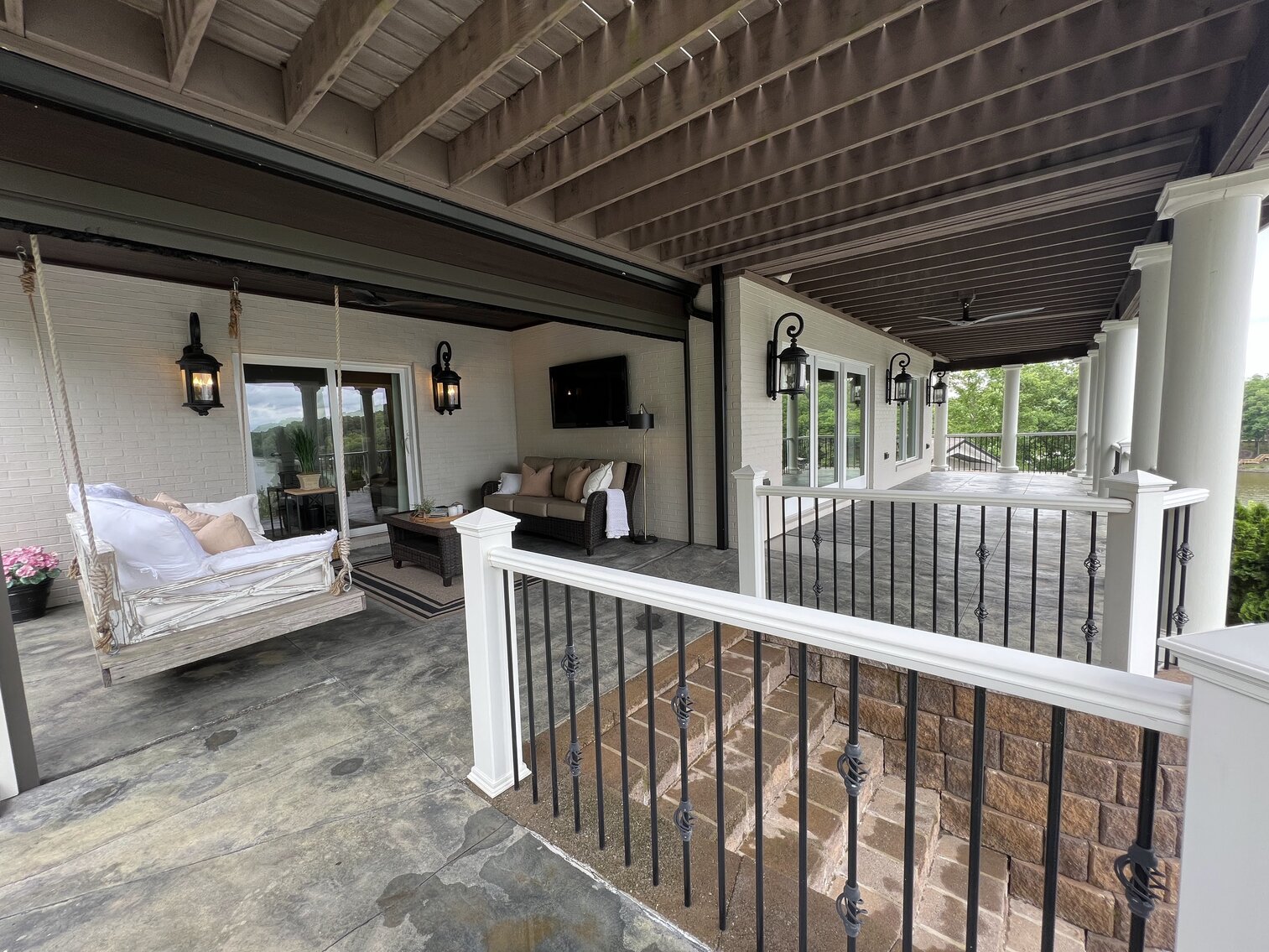 Image for Luxurious Lake Barkley Waterfront