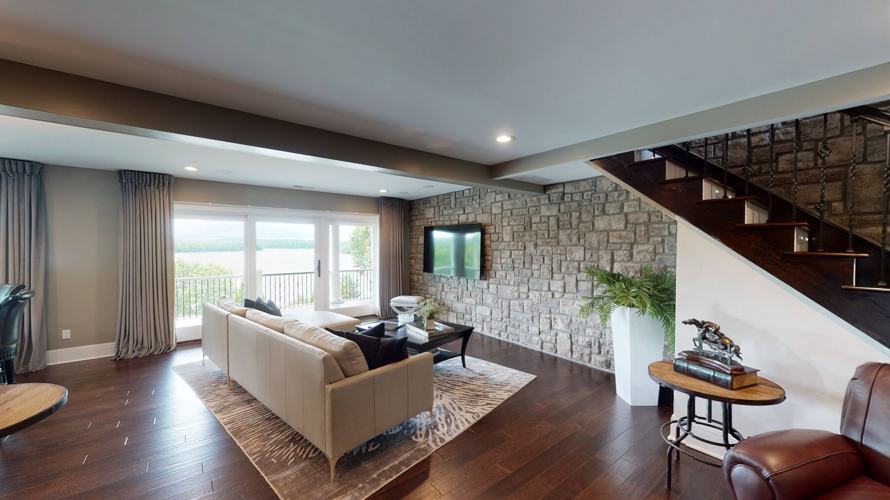 Image for Luxurious Lake Barkley Waterfront