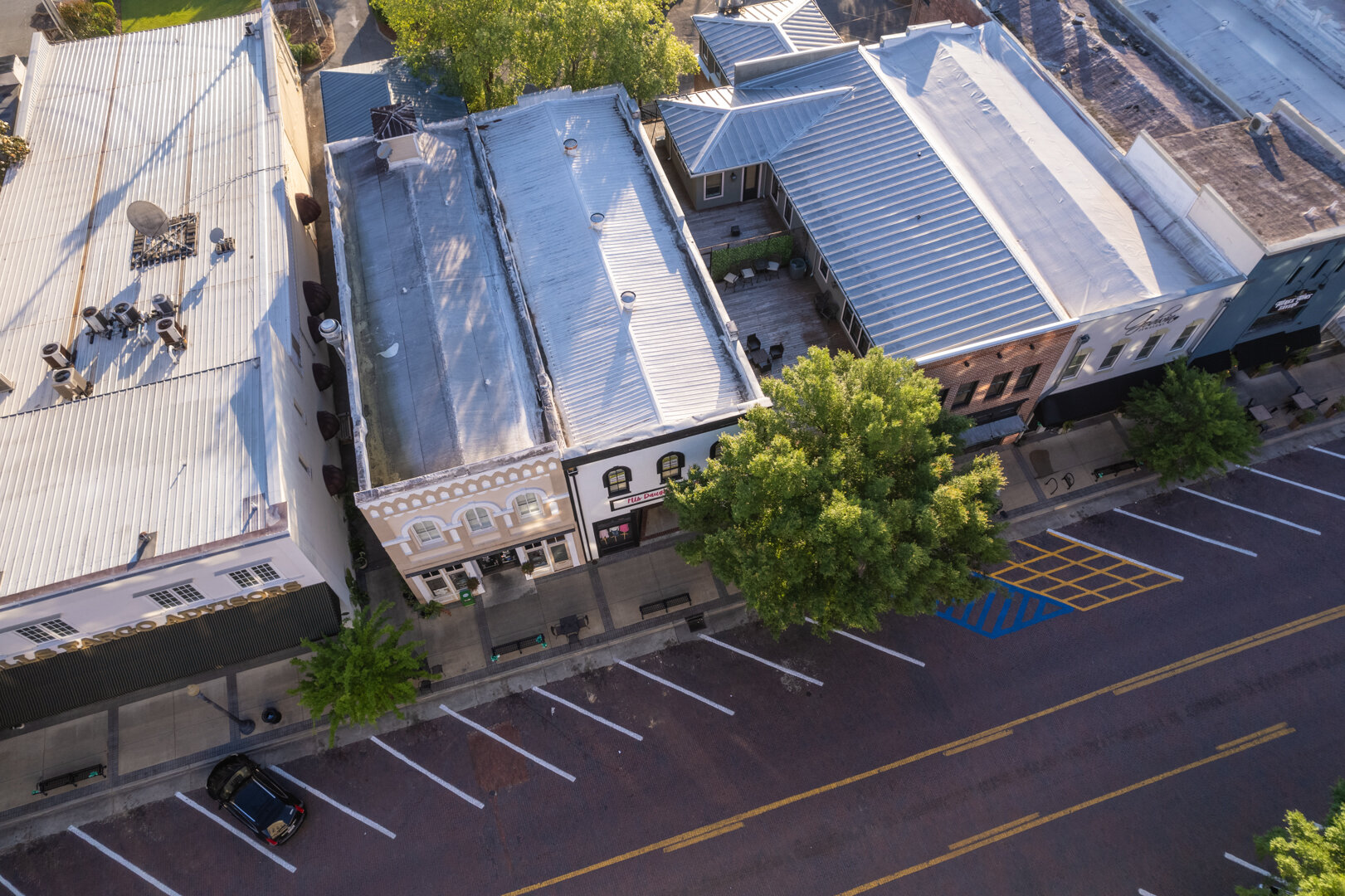 Image for Historic Downtown Thomasville, Georgia Store Front and Residential Loft