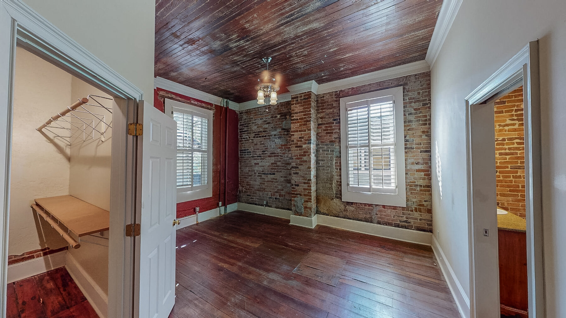 Image for Historic Downtown Thomasville, Georgia Store Front and Residential Loft