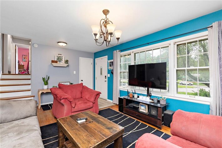 Image for 210 Brookview Dr - Belton, MO