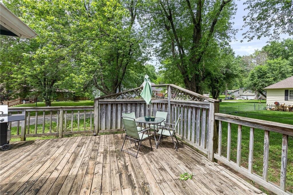 Image for 210 Brookview Dr - Belton, MO