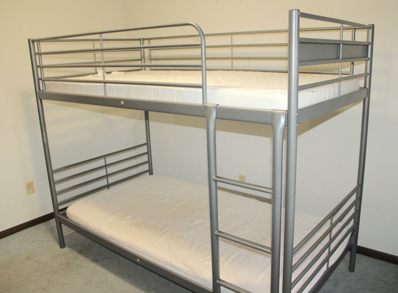 Image for REAL ESTATE & PERSONAL PROPERTY AUCTION