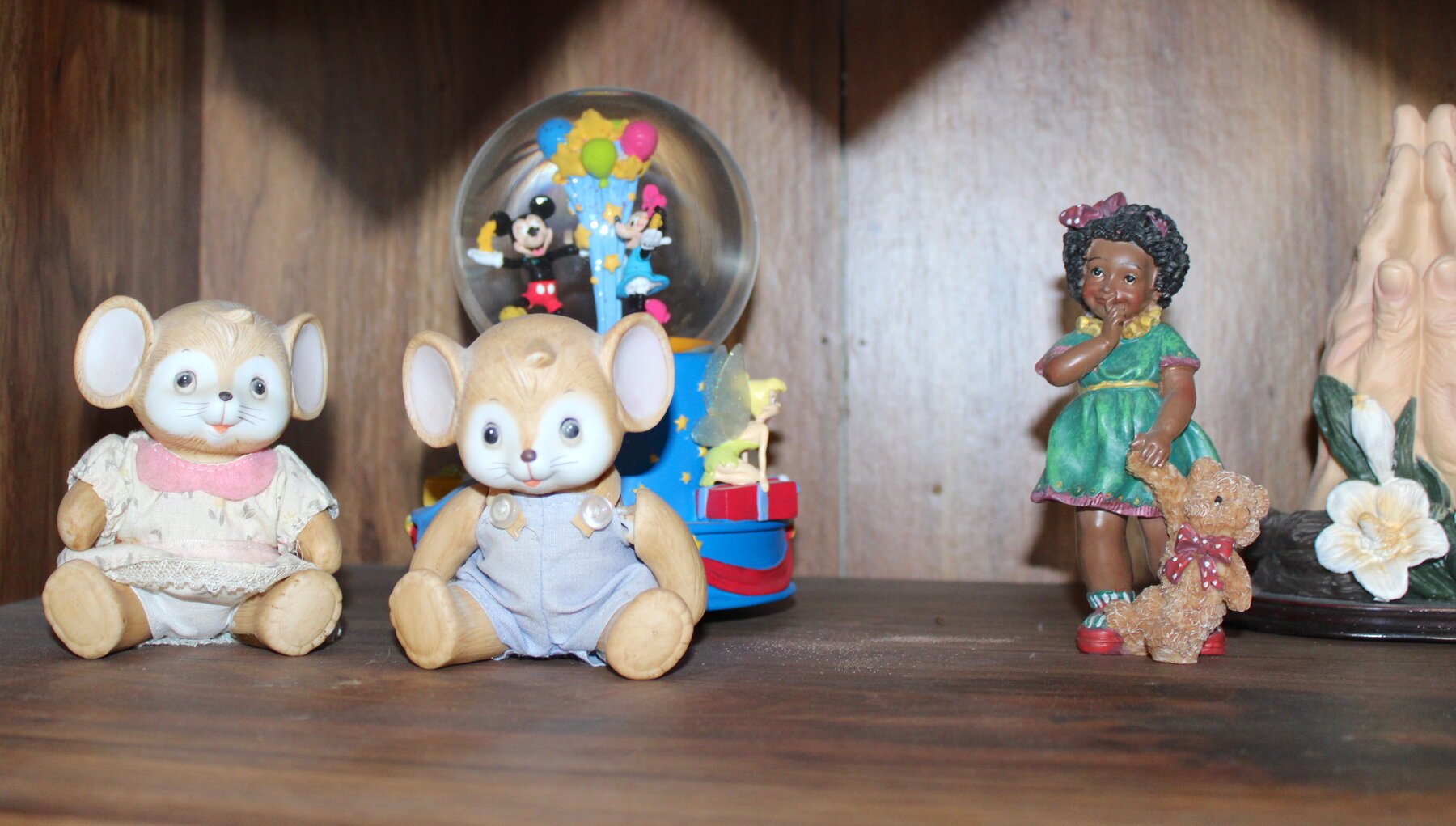 Image for ESTATE AUCTION