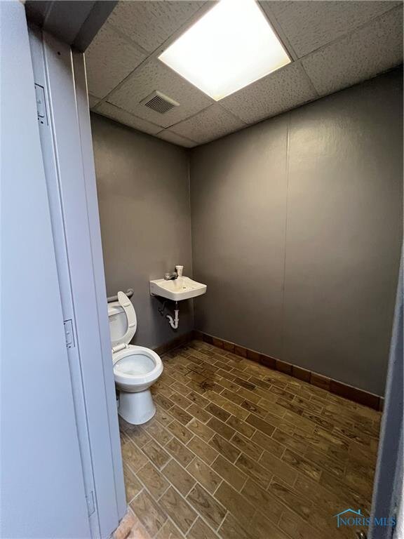 Image for MINIMUM BID AUCTION $29,000! 3407 Stickney Ave