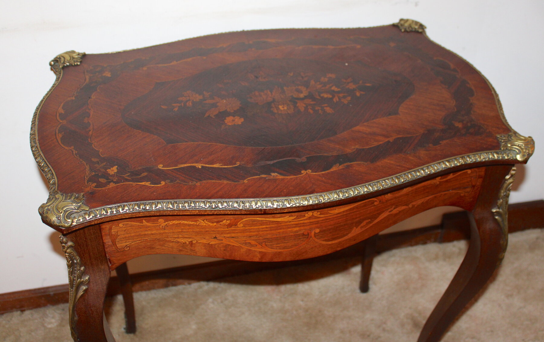 Image for EXCEPTIONAL LIVING ESTATE AUCTION