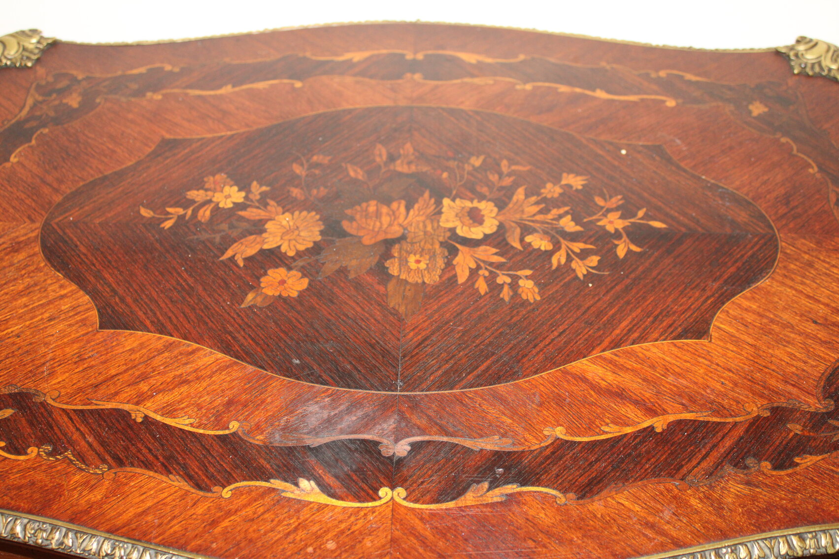 Image for EXCEPTIONAL LIVING ESTATE AUCTION