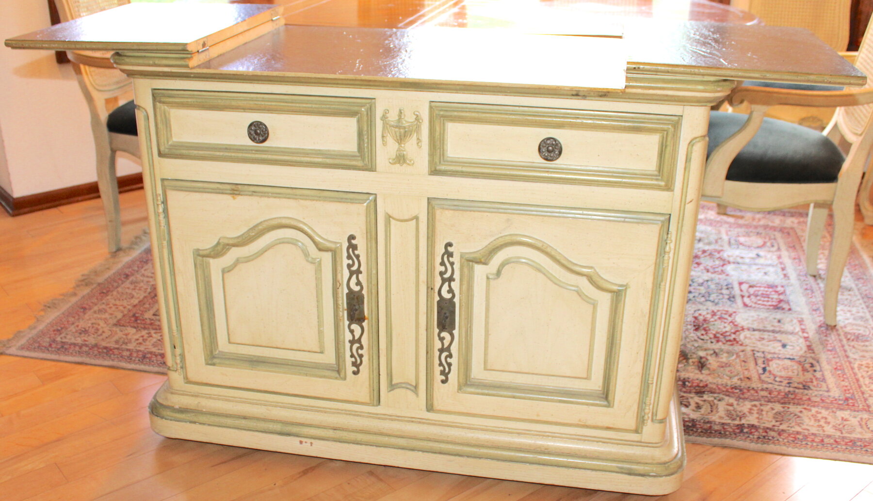 Image for EXCEPTIONAL LIVING ESTATE AUCTION