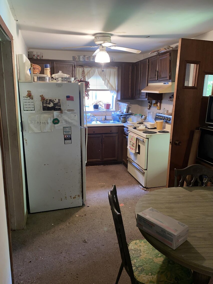 Image for SOLD $40,700 - 2 Bedroom near Hurricane Middle School Selling to the Highest Bidder