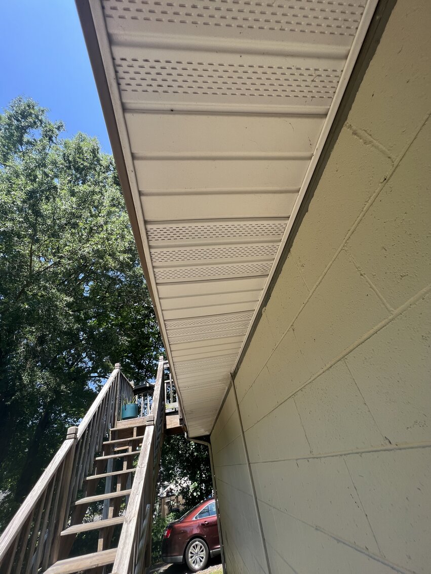 Image for Investment Opportunity.  Huge 5 Bedroom , 4 Bath  2434 Sq. Duplex with a 1481 Sq.  Unfinished Basement/ 2 car Garage