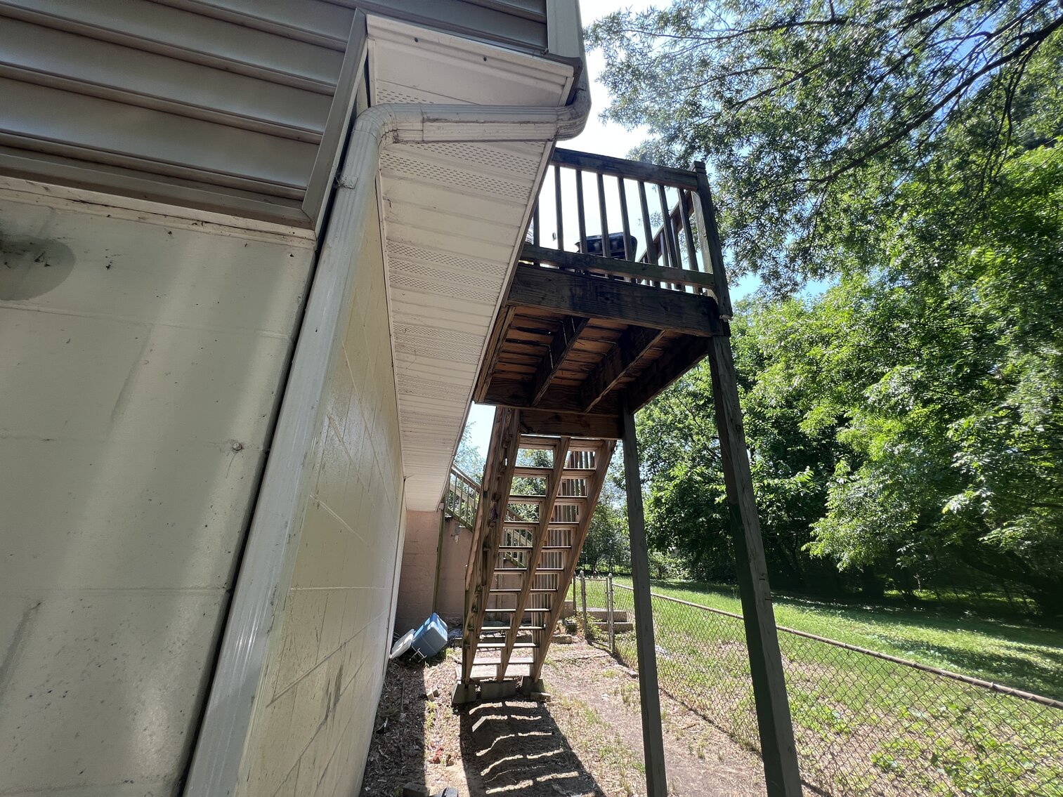 Image for Investment Opportunity.  Huge 5 Bedroom , 4 Bath  2434 Sq. Duplex with a 1481 Sq.  Unfinished Basement/ 2 car Garage