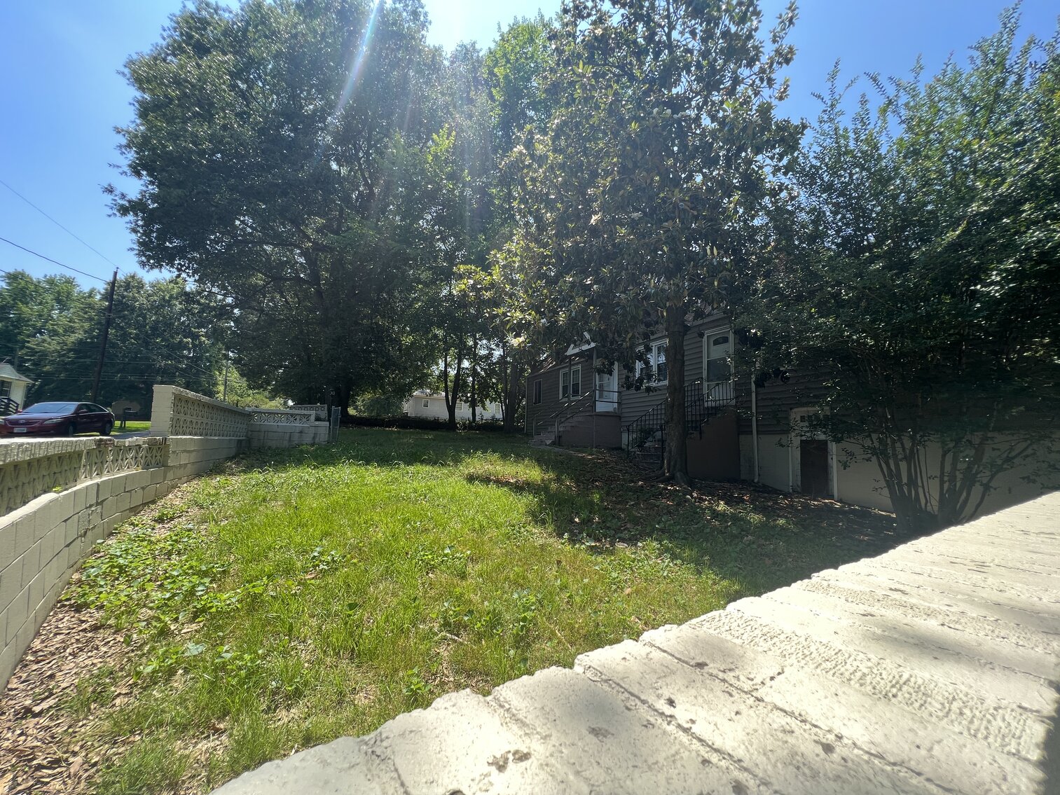 Image for Investment Opportunity.  Huge 5 Bedroom , 4 Bath  2434 Sq. Duplex with a 1481 Sq.  Unfinished Basement/ 2 car Garage