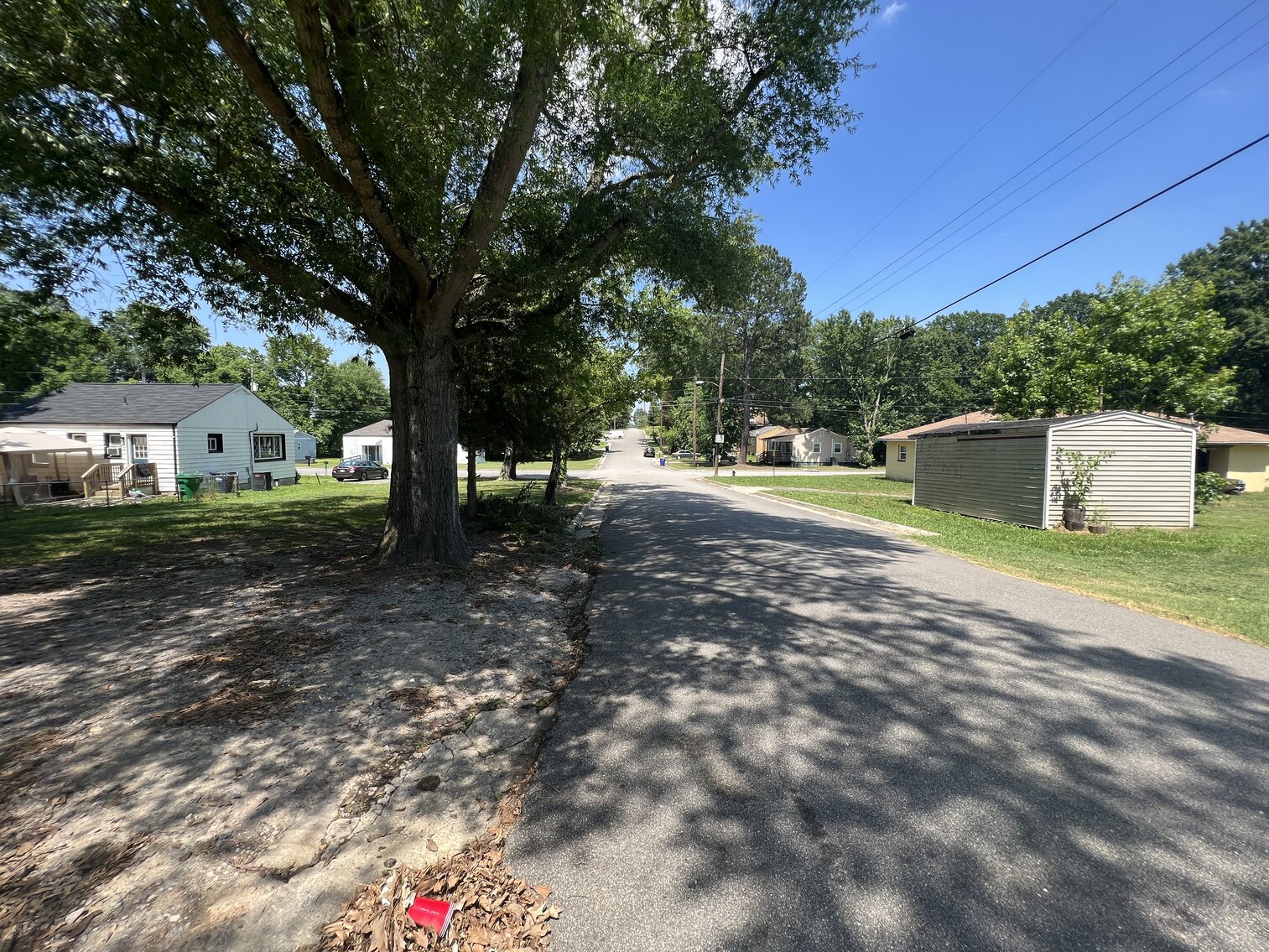 Image for Investment Opportunity.  Huge 5 Bedroom , 4 Bath  2434 Sq. Duplex with a 1481 Sq.  Unfinished Basement/ 2 car Garage