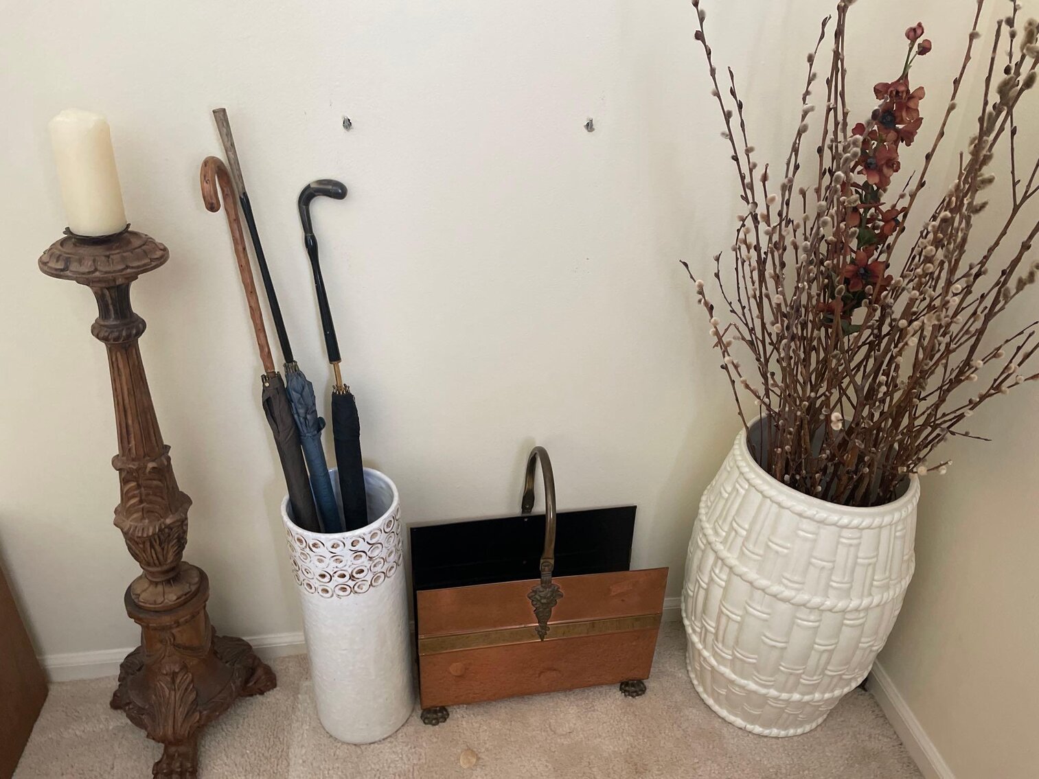 Image for Vehicle, Tools, Furniture, Paintings, Home Decor, Jewelry, Coins, Appliances, Kitchen Items (Woodhall)