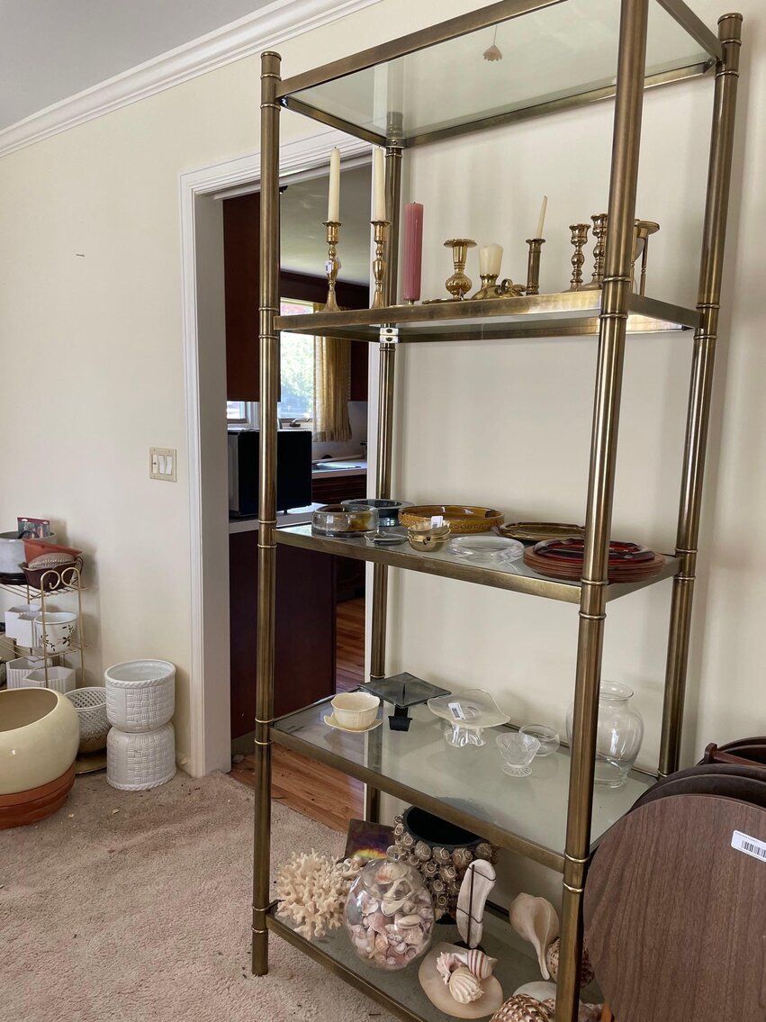 Image for Vehicle, Tools, Furniture, Paintings, Home Decor, Jewelry, Coins, Appliances, Kitchen Items (Woodhall)