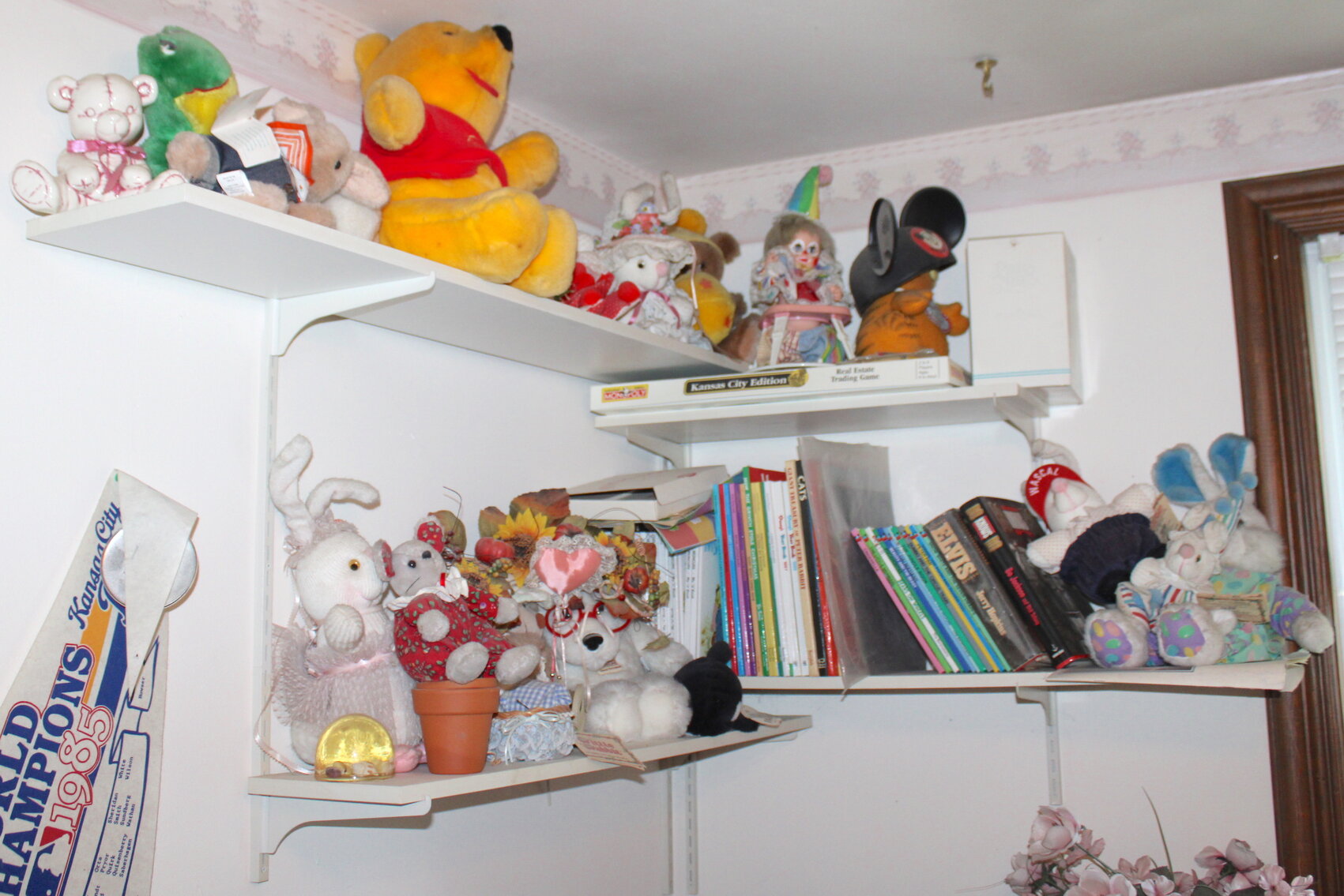 Image for VINTAGE TIME CAPSULE ESTATE AUCTION