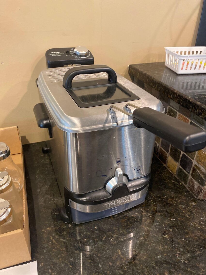 Image for Diamond/Wedding/Costume Jewelry, Home Decor, Appliances, Furniture, Bicycles, Tools, Toys / Dolls (Mill Ridge)