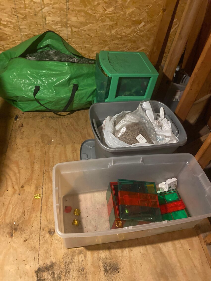 Image for Diamond/Wedding/Costume Jewelry, Home Decor, Appliances, Furniture, Bicycles, Tools, Toys / Dolls (Mill Ridge)