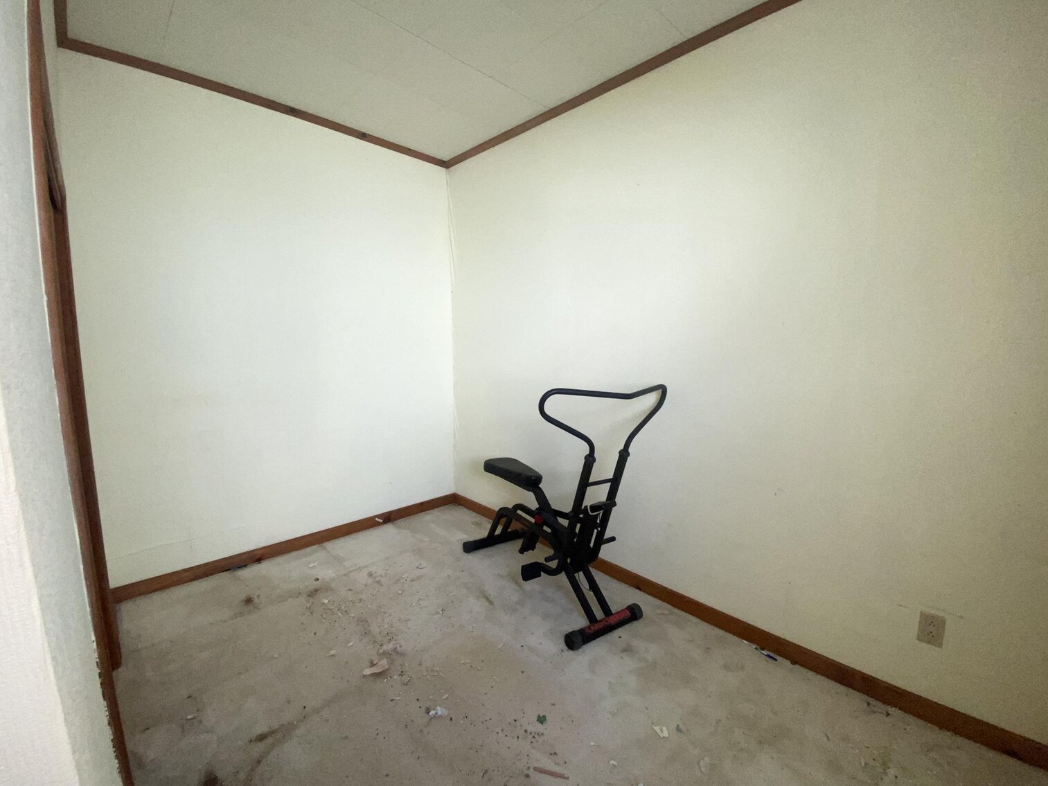 Image for SOLD $36,300 - 2 Bedroom Project Home Selling to the Highest Bidder