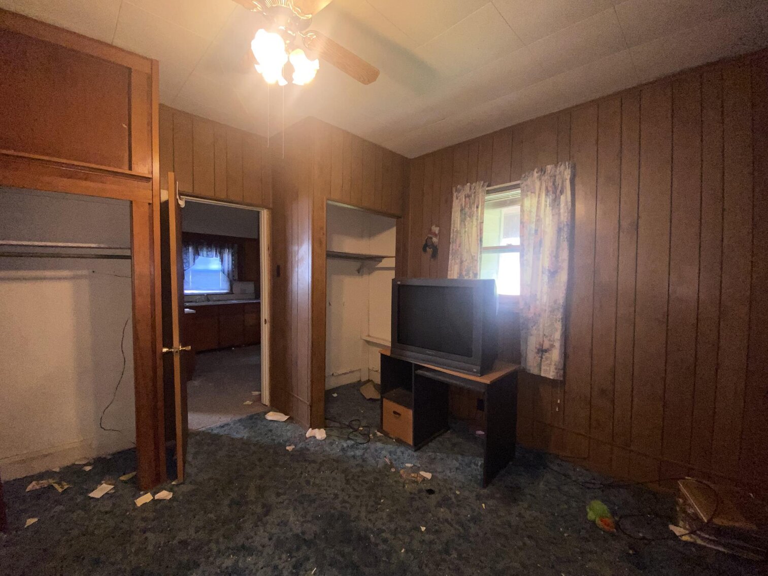 Image for SOLD $36,300 - 2 Bedroom Project Home Selling to the Highest Bidder