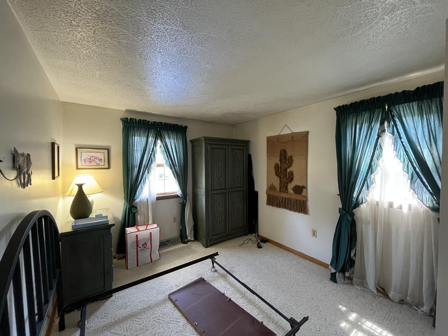 Image for SOLD $253,000 - Move-in Ready 3 Bedroom on 1 Acre