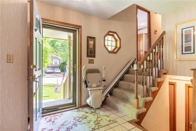 Image for LAST MINUTE EMERGENCY! LIVING ESTATE AUCTION