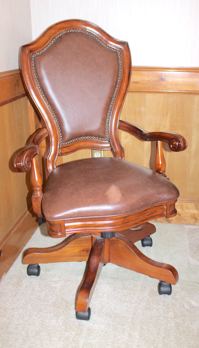 Image for LAST MINUTE EMERGENCY! LIVING ESTATE AUCTION